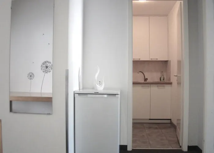 Potsdamer Platz - & Albergue *