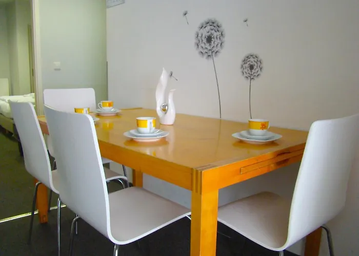 Albergue Potsdamer Platz - &