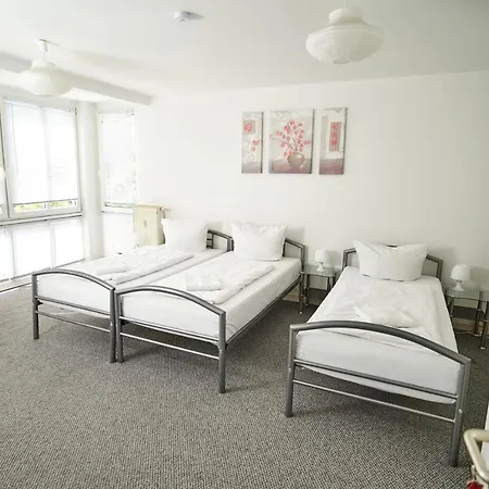 Hostel Potsdamer Platz - Rooms&apartments *