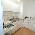 Potsdamer Platz - & Albergue *