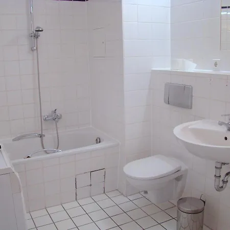 Potsdamer Platz - & *